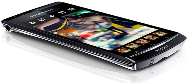 Sony Ericsson Xperia Play y Xperia Arc, se actualizan a Android 2.3.4 2