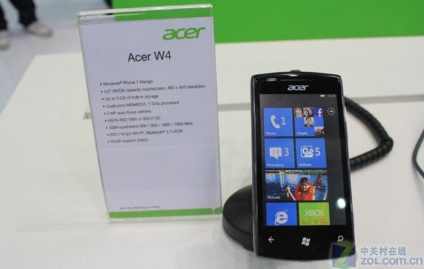 AcerW4_2