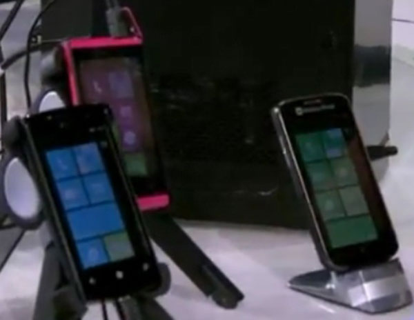 Microsoft muestra cuatro dispositivos con Windows Phone 7 Mango 2