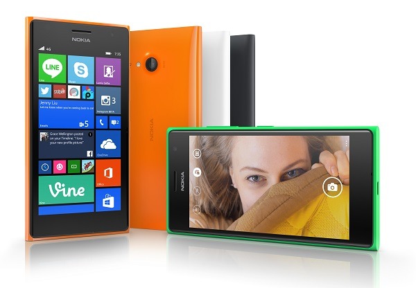 Nokia Lumia 735 01