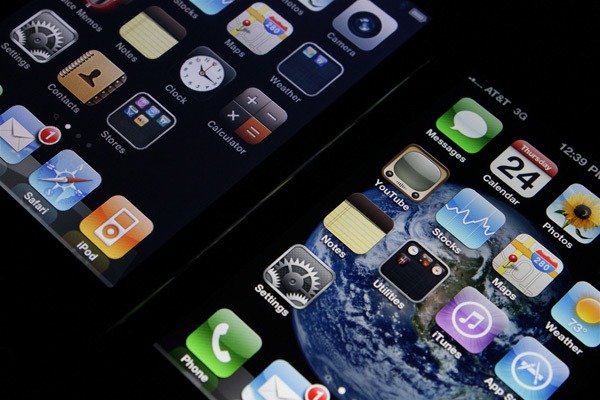 iPhone 4, una tienda alemana vende 6.000 cargadores falsos del iPhone 4