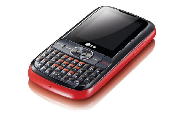 LG Nelson C100, un móvil de apariencia profesional para todos los bolsillos