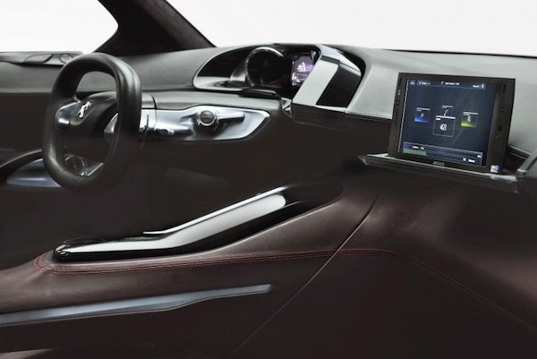 Peugeot presenta un coche con tablet Archos integrado