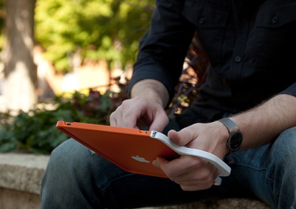iPad Colorware Grip, un funda-maletí­n para llevar el iPad a todas partes