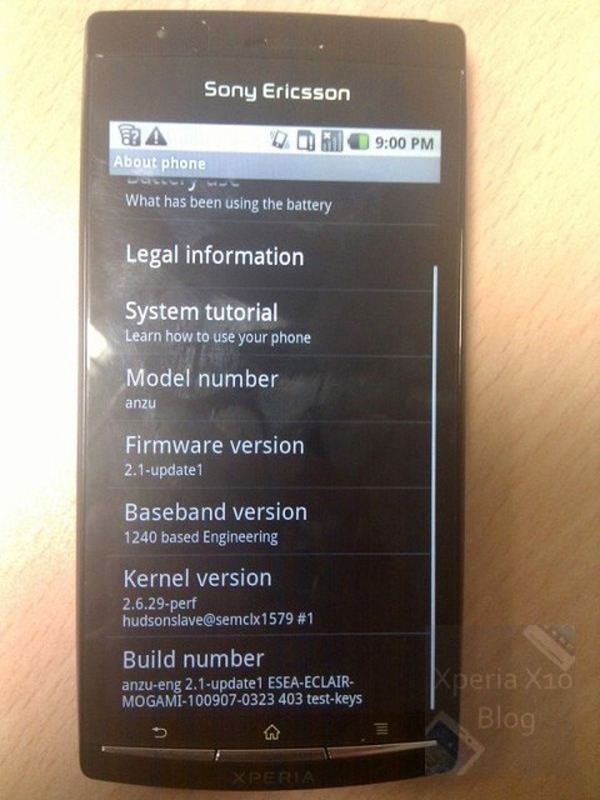 Sony Ericsson Anzu o X12, primeras fotos de un móvil con Android Gingerbread