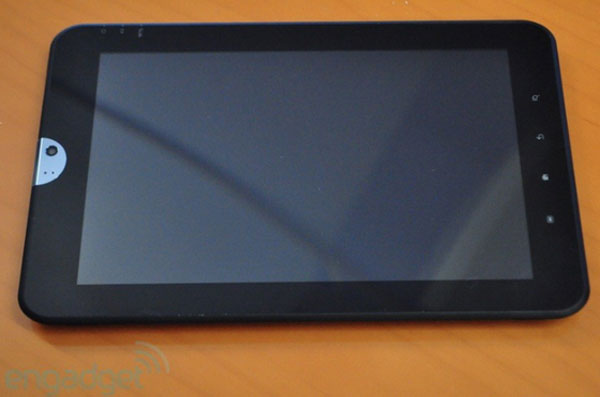 toshiba-tablet-android-3.0-honeycomb-02