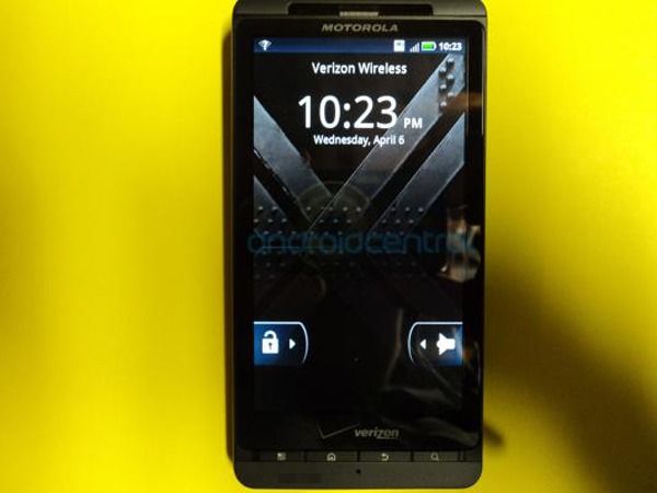 Motorola Droid X2, primeras imágenes y caracterí­sticas del Droid X2
