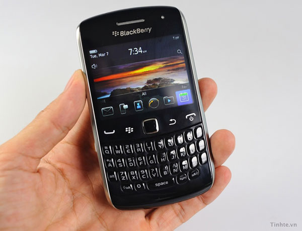 BlackBerry Apollo, primeras imágenes y ví­deo de la BlackBerry Apollo
