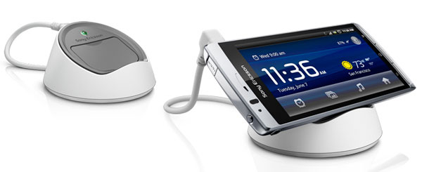 sony-ericsson-livedock Sony Ericsson LiveDock, base multimedia para móviles 1