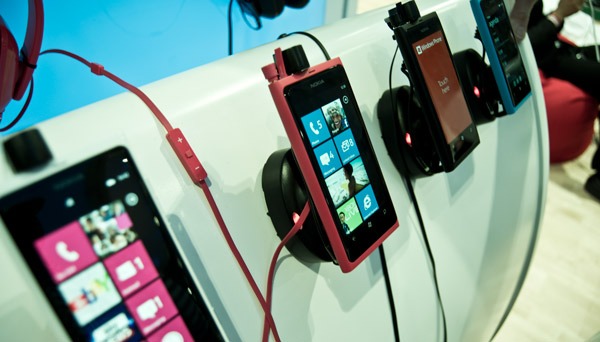 Nokia Lumia 800