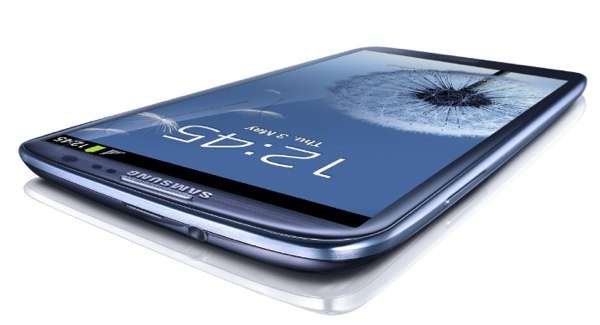 La edición azul del Samsung Galaxy S3 saldrá más adelante