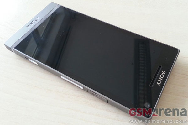 Filtradas más imágenes del Sony Xperia SL