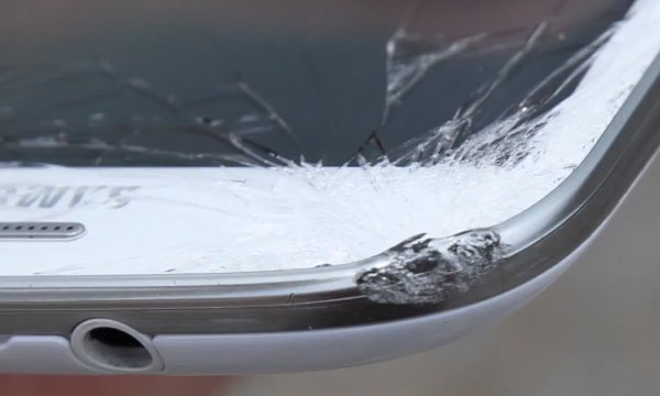 iPhone 5 vs Samsung Galaxy S3, prueba de resistencia