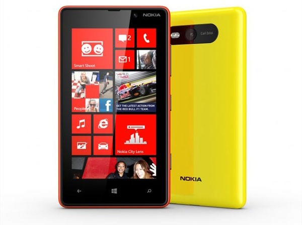 Nokia Lumia 820