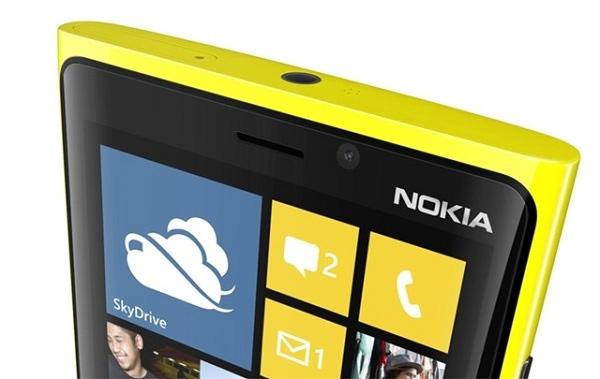Nokia vende más terminales Nokia Lumia de lo esperado