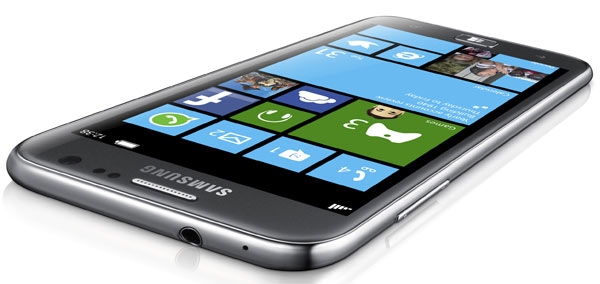 Samsung podrí­a presentar un nuevo móvil con Windows Phone 8