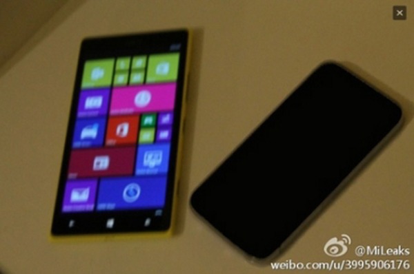 Nokia Lumia 1520 Mini