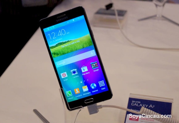 Así­ es el Samsung Galaxy A7, de tan solamente 6.3 milí­metros de grosor