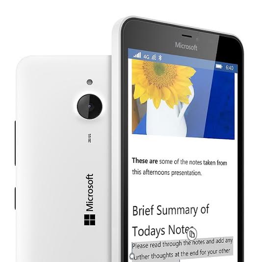 Microsoft Lumia640XL 02
