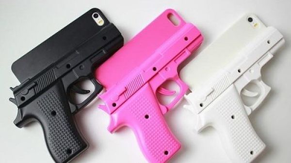 Pasear con una funda sospechosa en tu iPhone puede salirte muy caro