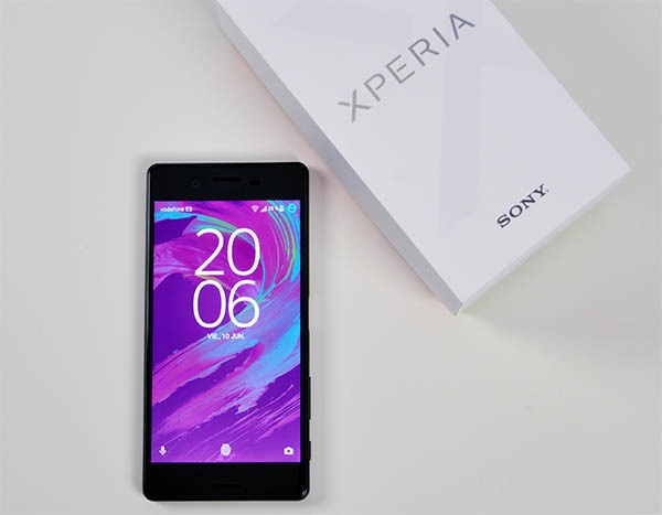 Sony presenta un concepto de Android 7.0 para el Xperia X