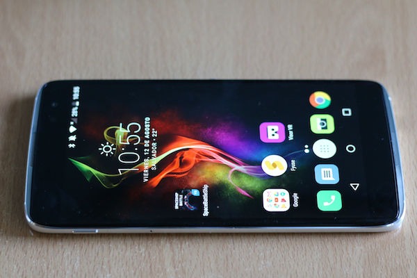 Alcatel Idol 4S con Windows 10 llegará a Europa en breve