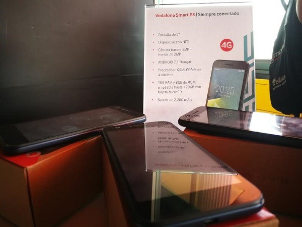 Vodafone Smart E8, un móvil asequible por menos de 100 euros 1