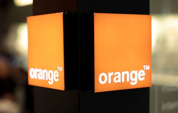 Orange duplica los gigas de sus tarifas Go y Mundo por Navidad
