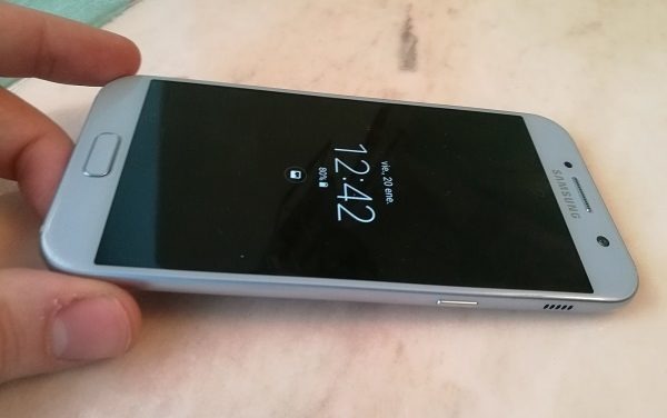 5 móviles de gama media Samsung para regalar por Navidad