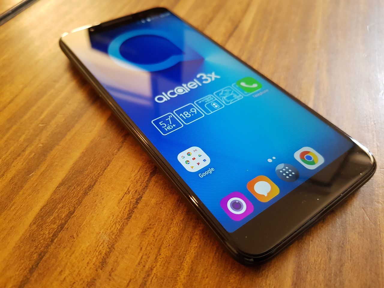 Alcatel 3X, un móvil con doble cámara y diseño premium 4