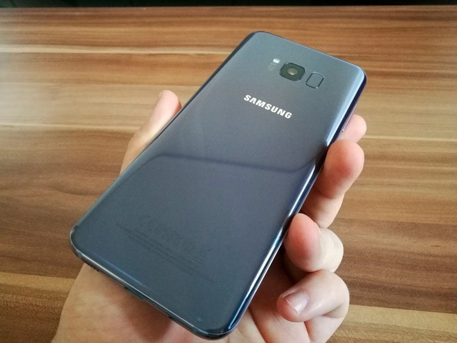comparativa Samsung Galaxy S9+ vs Samsung Galaxy S8+ trasera S8+