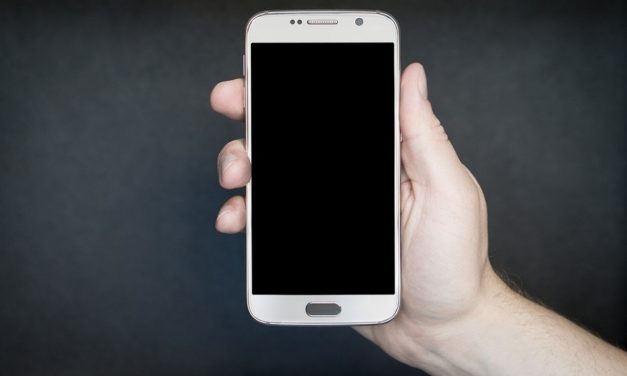 Las 7 vidas del móvil, qué hacer cuando un smartphone se te queda viejo