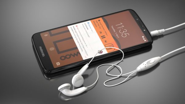 ASÍ SON LOS MOTOROLA MOTO E5 PLUS Y MOTO E5 PLAY, LOS NUEVOS GAMA DE ENTRADA DE LENOVO