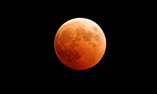 Aplicaciones para ver el Eclipse Lunar de Luna de Sangre