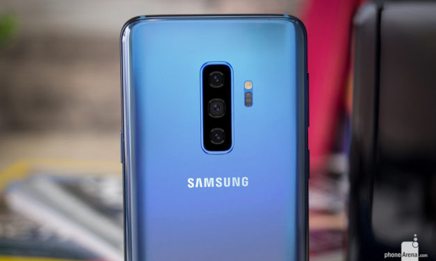 Se filtran las primeras imágenes reales del Samsung Galaxy S10 con tres cámaras