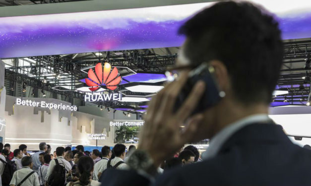 Huawei confirma su móvil flexible para el MWC