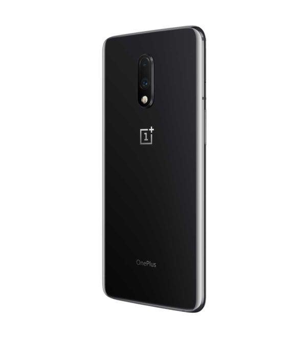 OnePlus 7, pantalla panorámica, doble altavoz y doble cámara