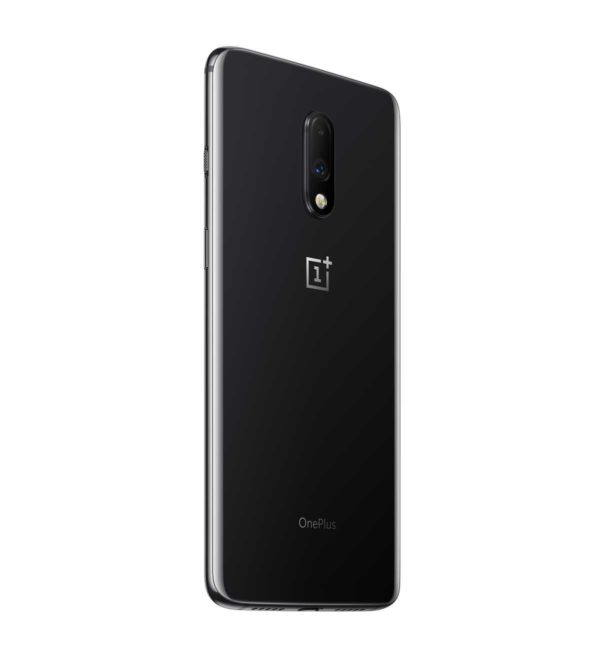 OnePlus 7, pantalla panorámica, doble altavoz y doble cámara