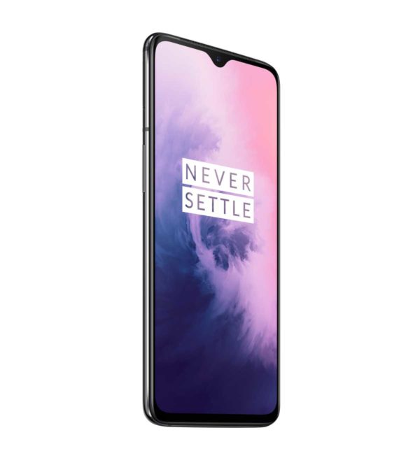 OnePlus 7, pantalla panorámica, doble altavoz y doble cámara