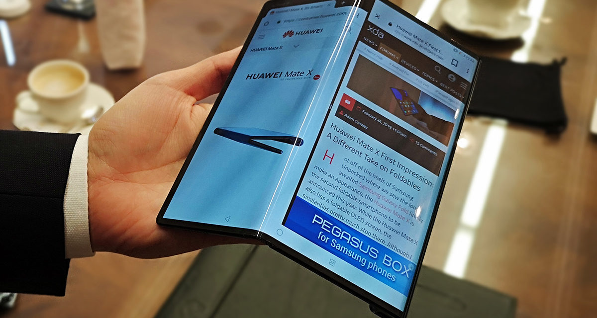 Huawei patenta un nuevo teléfono plegable con pantalla flexible
