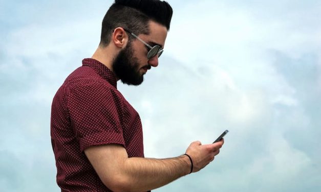 807455702, ¿número spam o pertenece a alguna empresa?