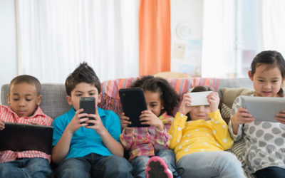 Las 9 mejores tarifas móvil prepago para niños para hablar y navegar
