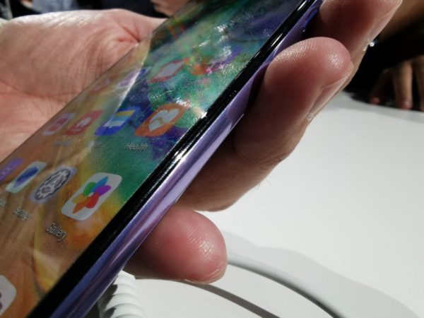 Huawei Mate 30 3