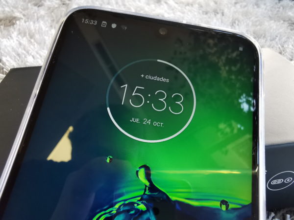 moto g8 plus 02