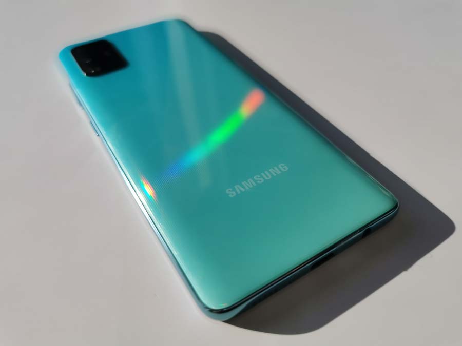 Ya puedes comprar en España el sucesor del Samsung Galaxy A50 2 galaxy_a51_03