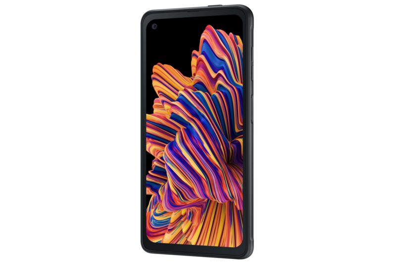 Vuelve la batería extraíble: así es el nuevo gama media de Samsung 2 samsung galaxy xcover pro delantera