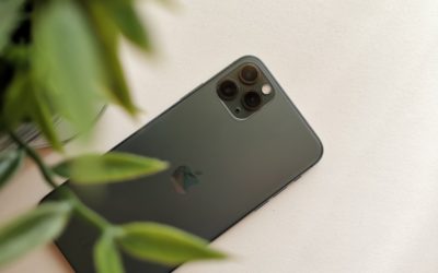 Lo que debes de tener en cuenta si vas comprar un móvil de segunda mano en Wallapop