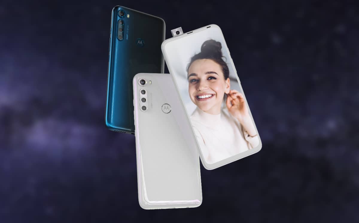 Este móvil de Motorola tiene cámara deslizante y cuesta menos de lo que crees 1 Este móvil de Motorola tiene cámara deslizante y cuesta menos de lo que crees