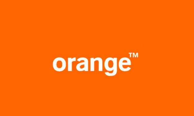 Orange abarata temporalmente su tarifa de fijo para personas mayores