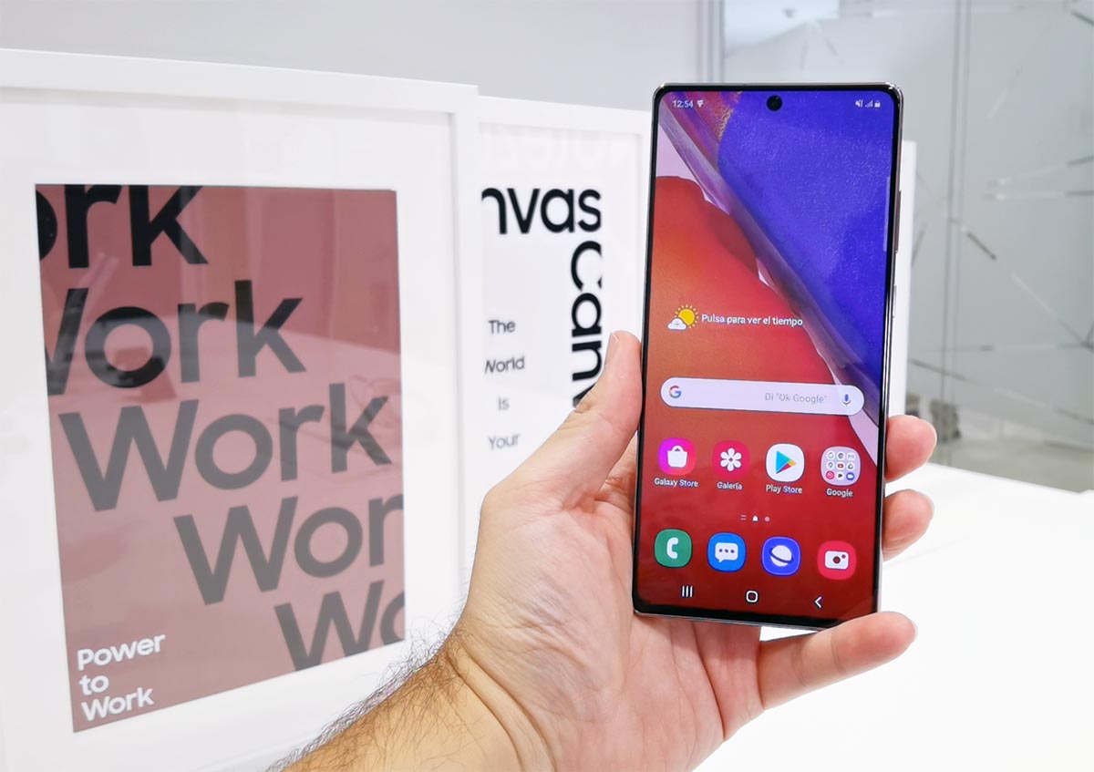 pantalla plana del Note 20